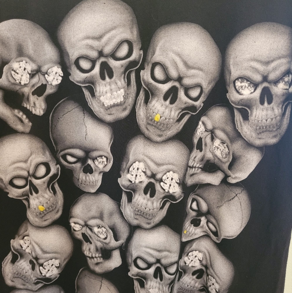 Skulls T shirt